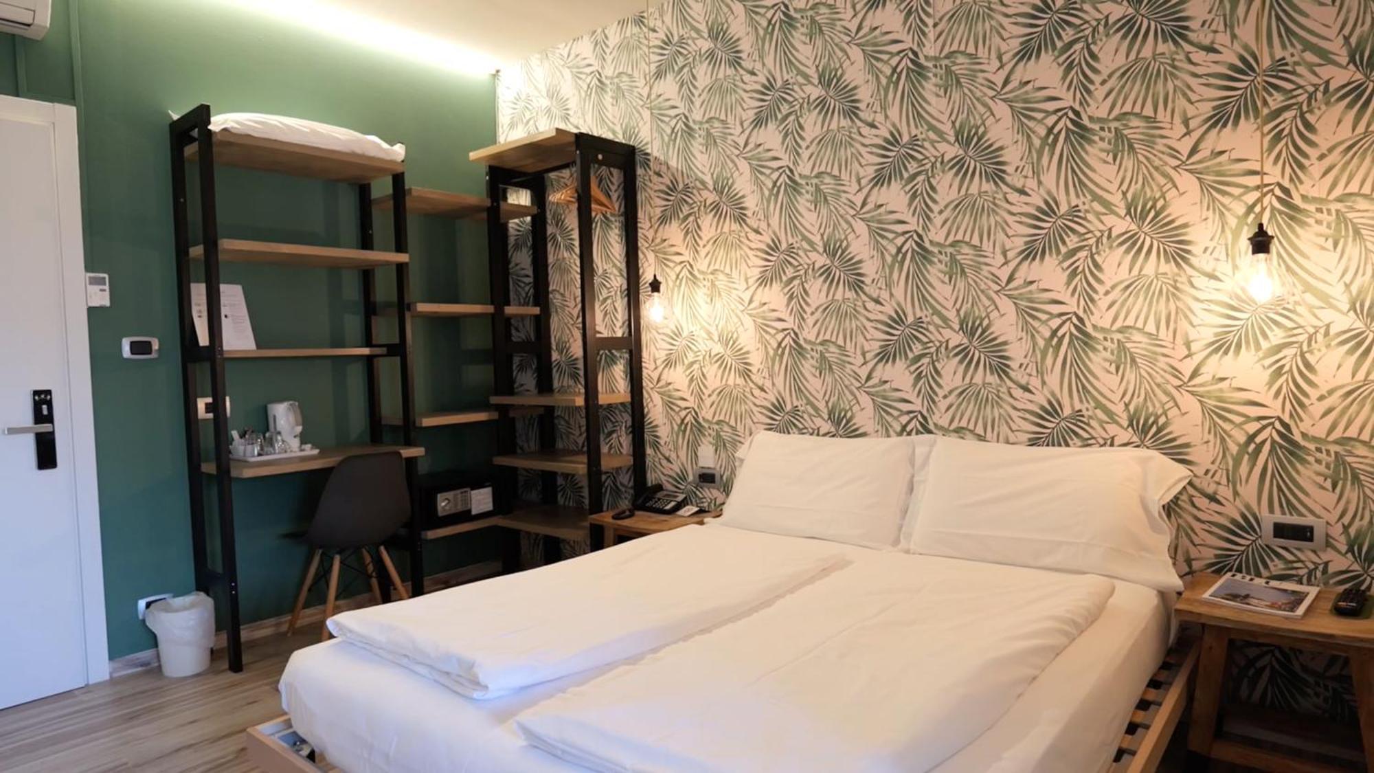 Hotel Villa Alberta Nago Екстериор снимка